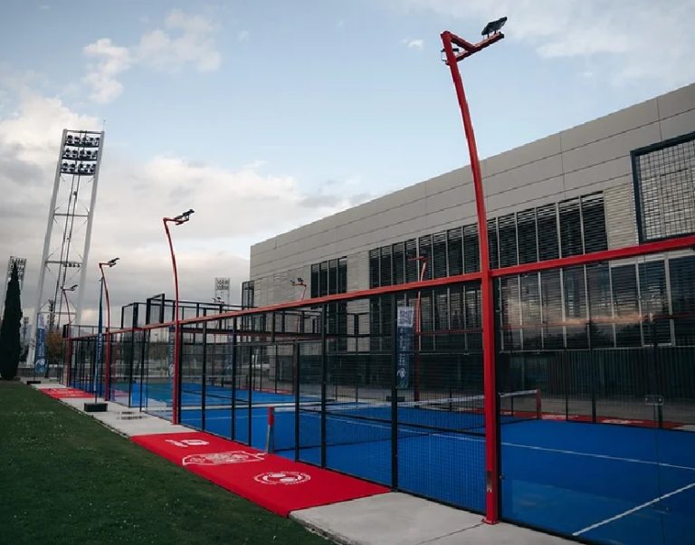 How to get outstanding padel court building services in Dubai? 