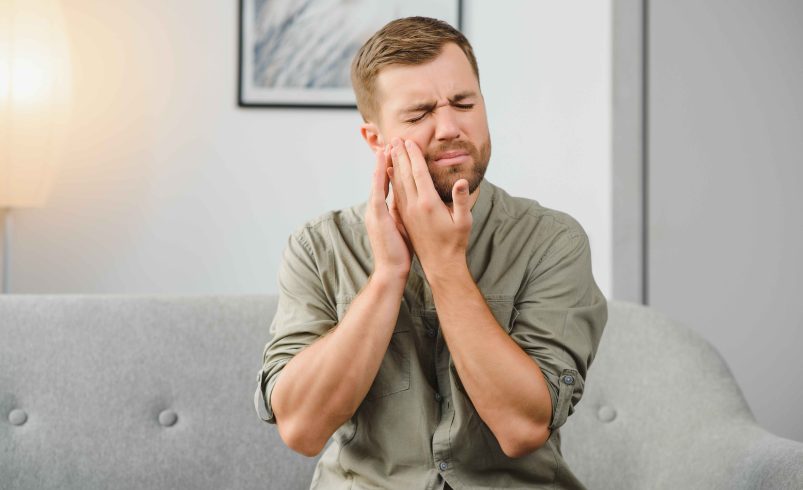 5 Tips For Quick Wisdom Tooth Pain Relief Recommended By Experts