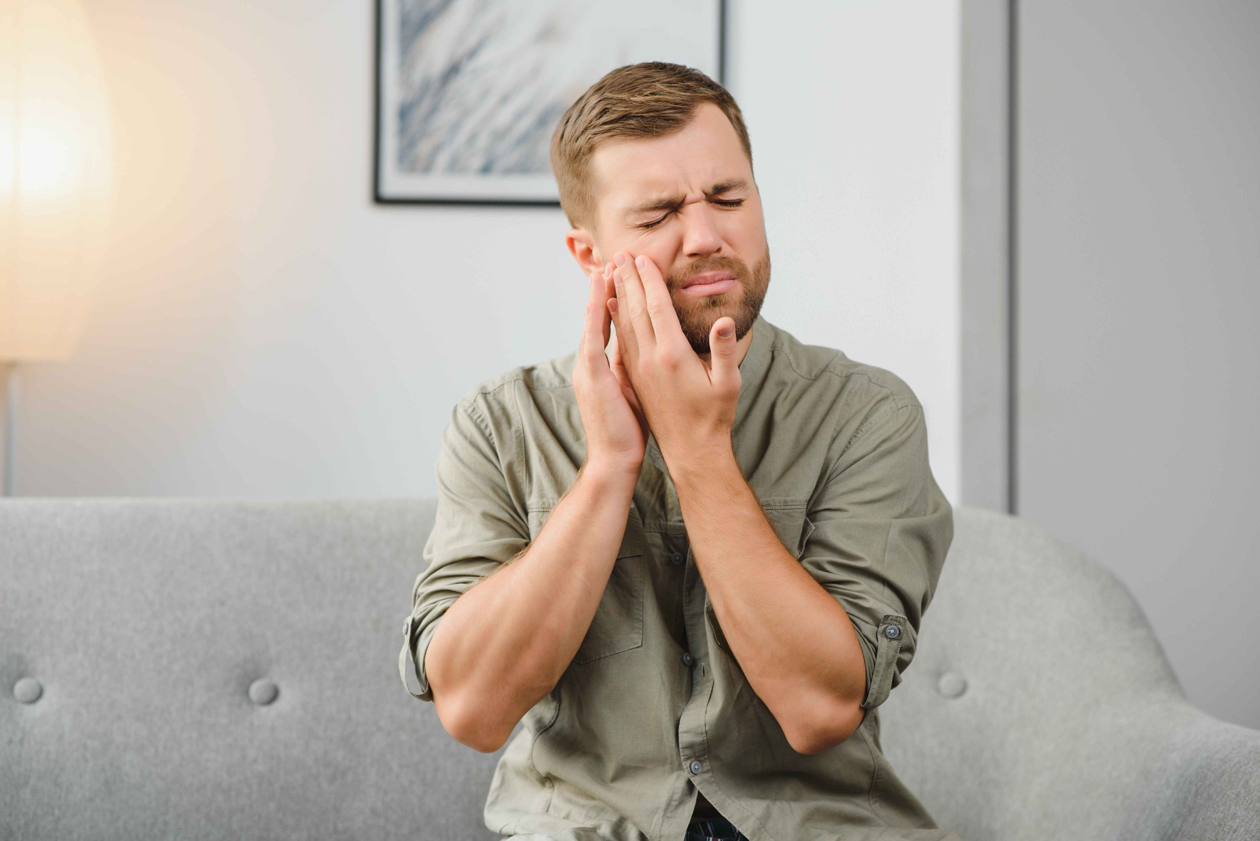 5 Tips For Quick Wisdom Tooth Pain Relief Recommended By Experts